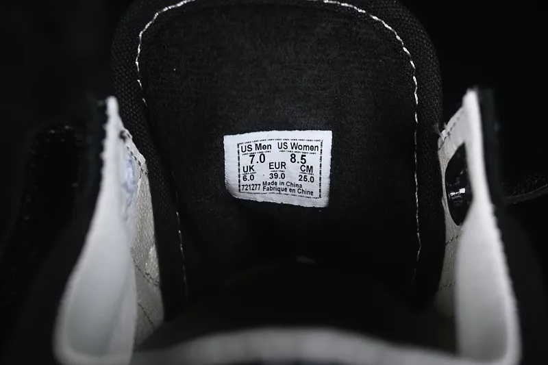 All categories Vans Vans series Vans Low Vans low top Vans Old Skool Vans Velcro low-top casual skateboard shoes VN0A3D29OIU